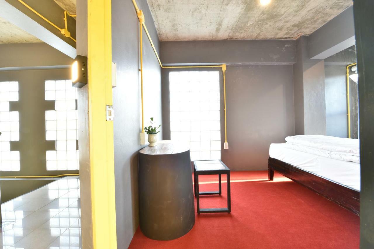 248 Street Hostel Чіангмай Екстер'єр фото